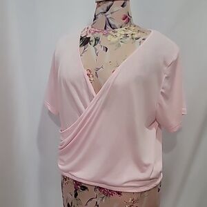 5/$30 GAP Fit ACTIVE Cropped Wrap Viscose Soft T Shirt Pastel Baby Pink